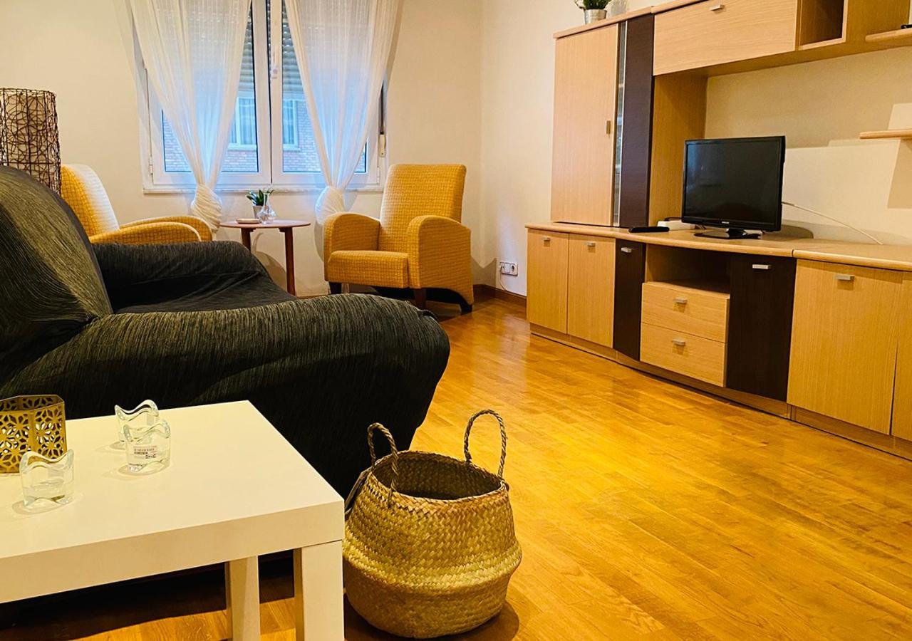 Piso 3 Habitaciones Al Lado Del Auditorio Y A 5 Min De Oviedo Centro Eksteriør billede
